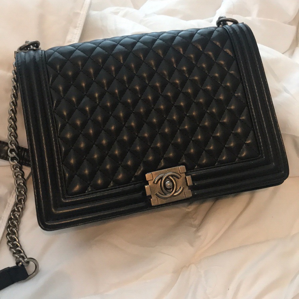 RELISTED LE BOY BAG non branded